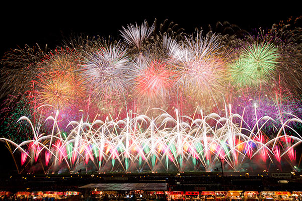 17年 秋田の花火大会スケジュール